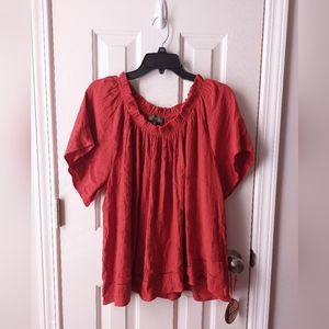 Wonderly - Gorgeous Rust/Copper Red Blouse Stretchy Neckline Short-Sleeve